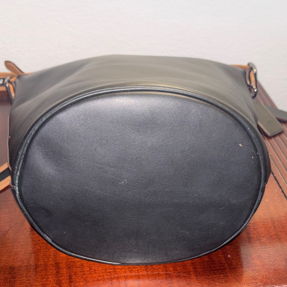 Coach Ltd. Re-Edition Duffel Bag 75th Anniversary - Picture 9 of 11